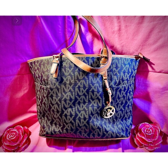 NX BROWN & TAN…LARGE ZIP TOTE…SHOULDER BAG - Picture 1 of 5